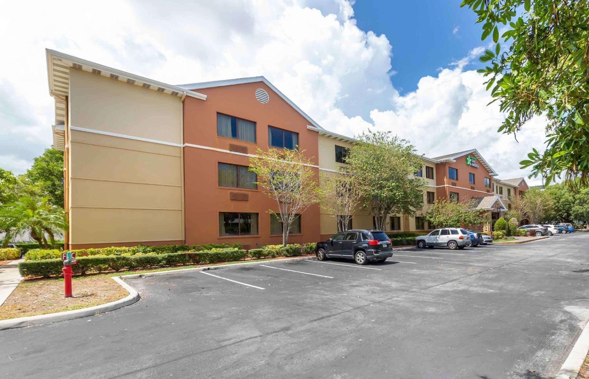 Extended Stay America Suites - Fort Lauderdale - Cypress Creek - Nw 6Th Way Exterior foto